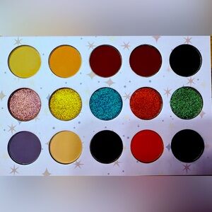 Moonslice Beauty eyeshadow palette